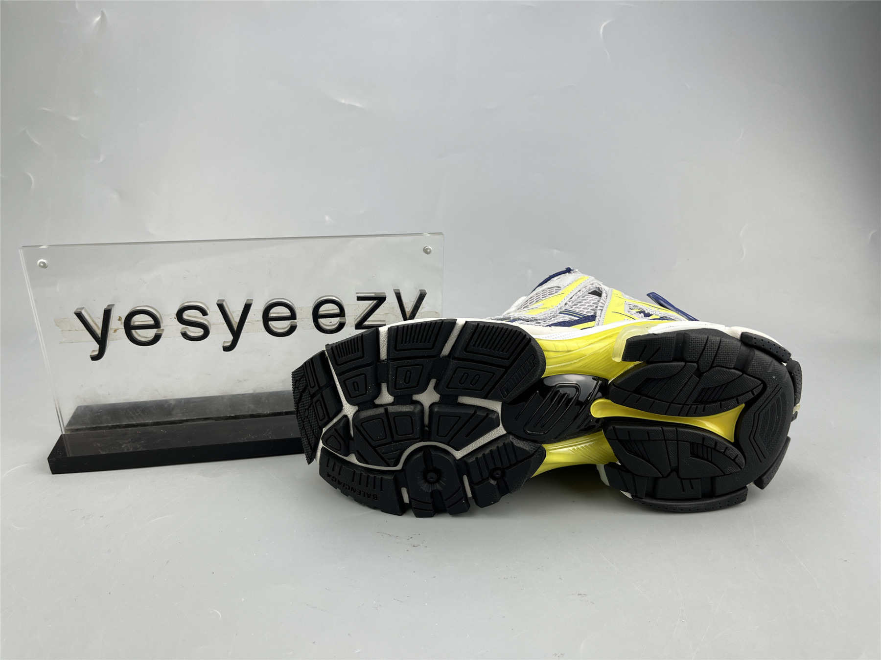 UA RUNNER BLK GREY YELLOW