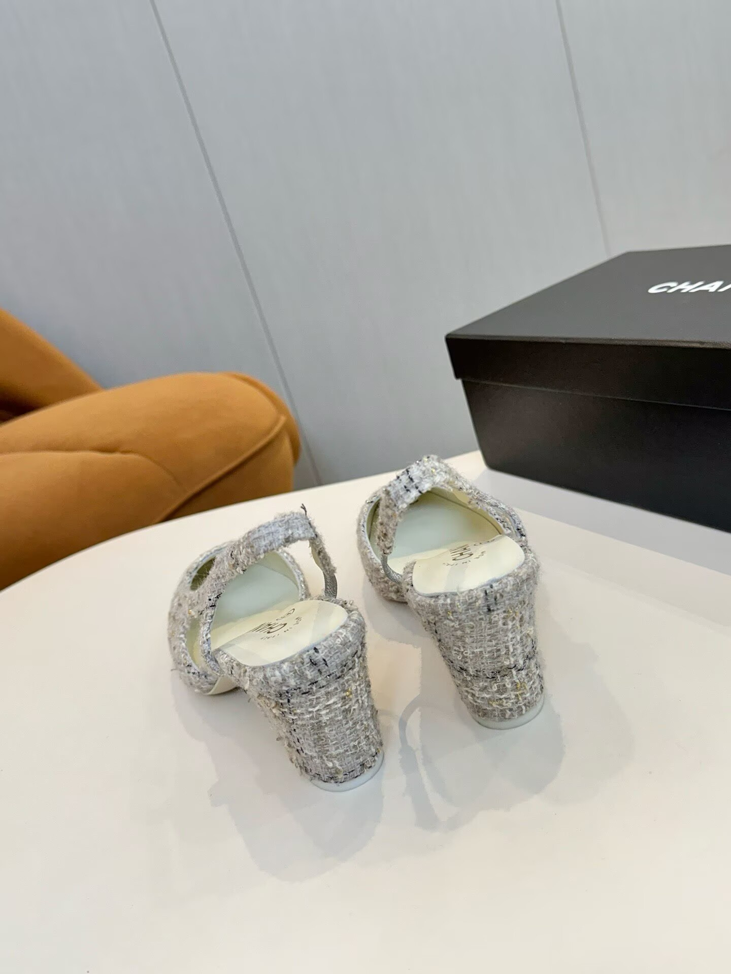 UA Ch**el Slingpumps