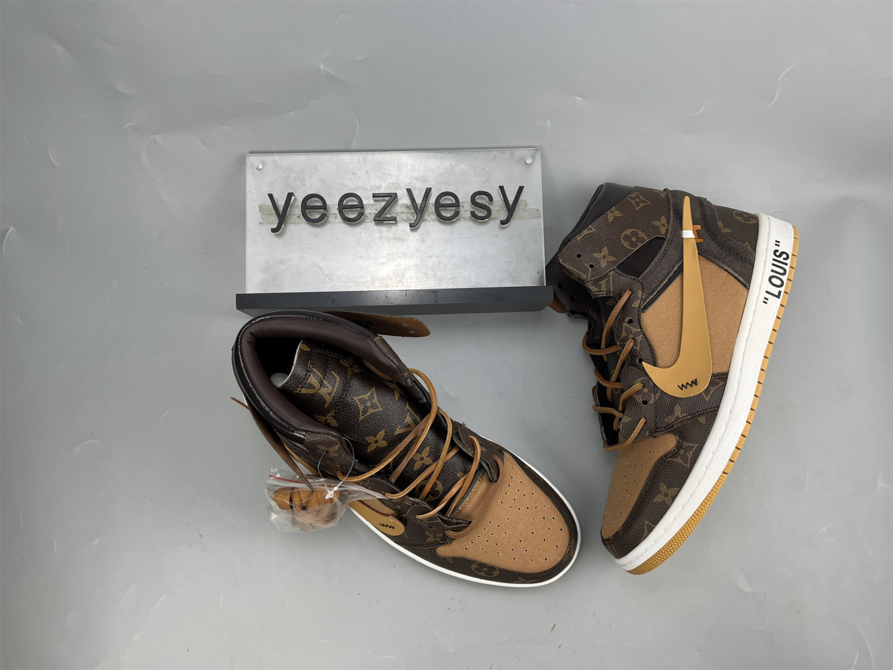 UA LV OFF WHITE X NIKE AIR JORDAN 1 RETRO HIGH