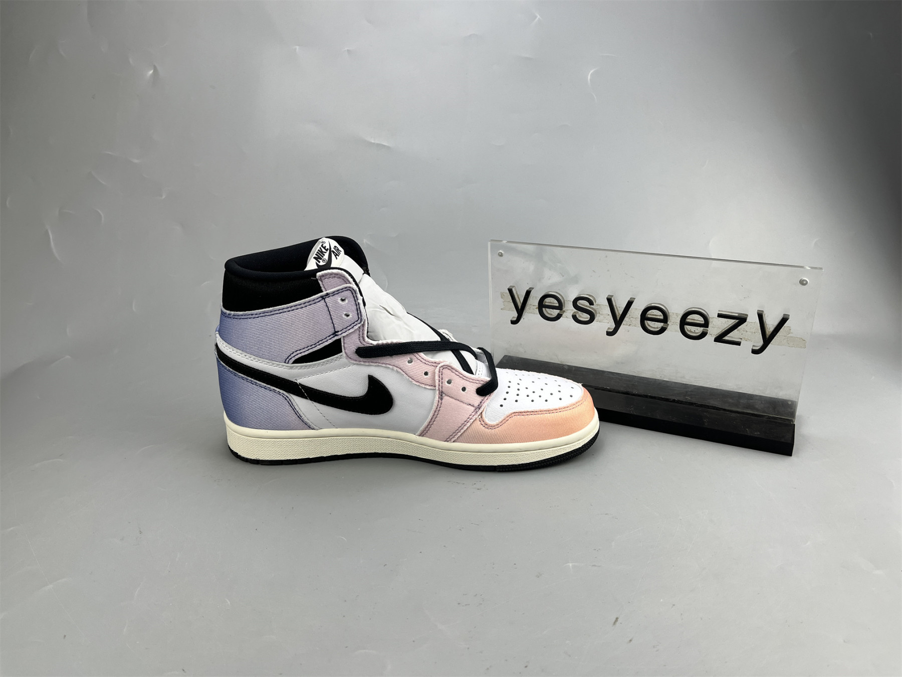 UA AIR JORDAN 1 RETRO HIGH OG 