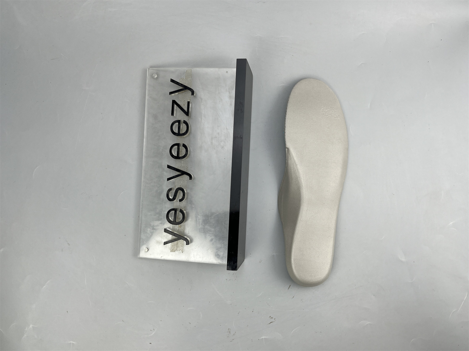 UA NIKE AIR FORCE 1 LOW TIFFANY & CO. X 1837