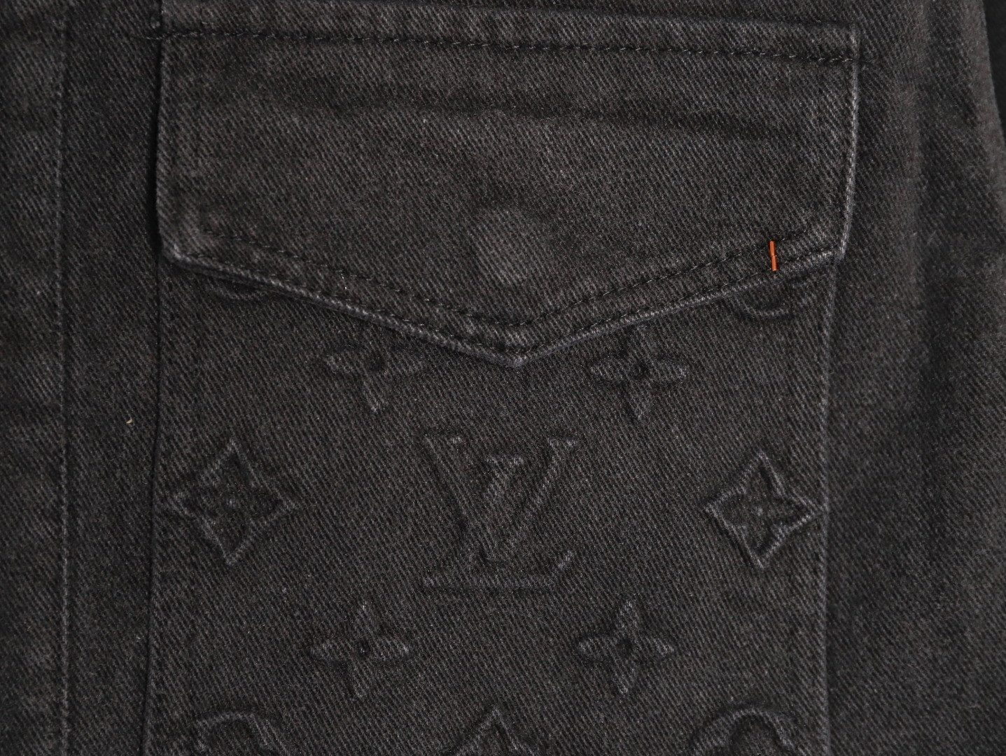 L0vis Vvtt0n LV Denim Coats