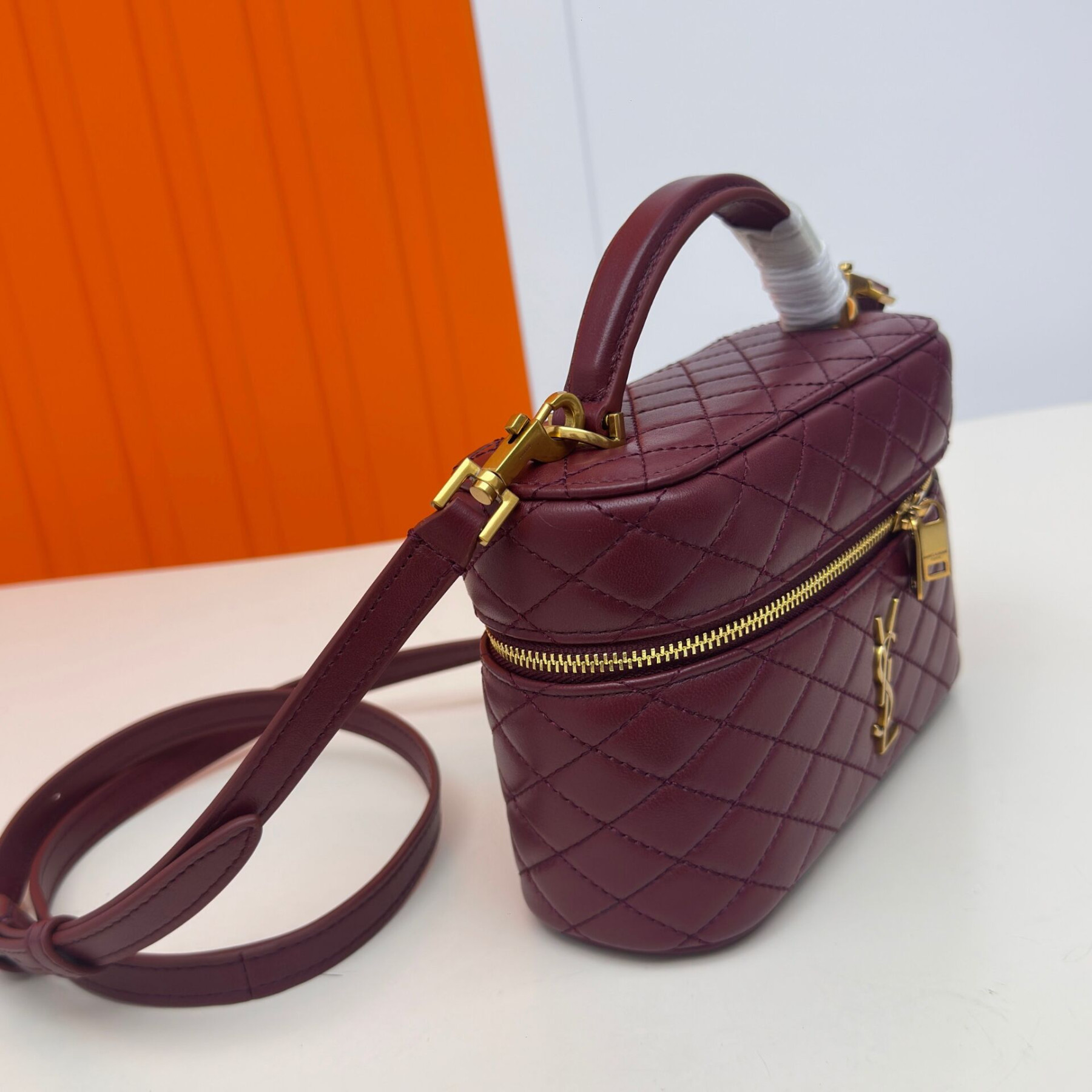 Y51 GABY VANITY BAG IN LAMBSKIN 18 X 11 X 6.5 CM