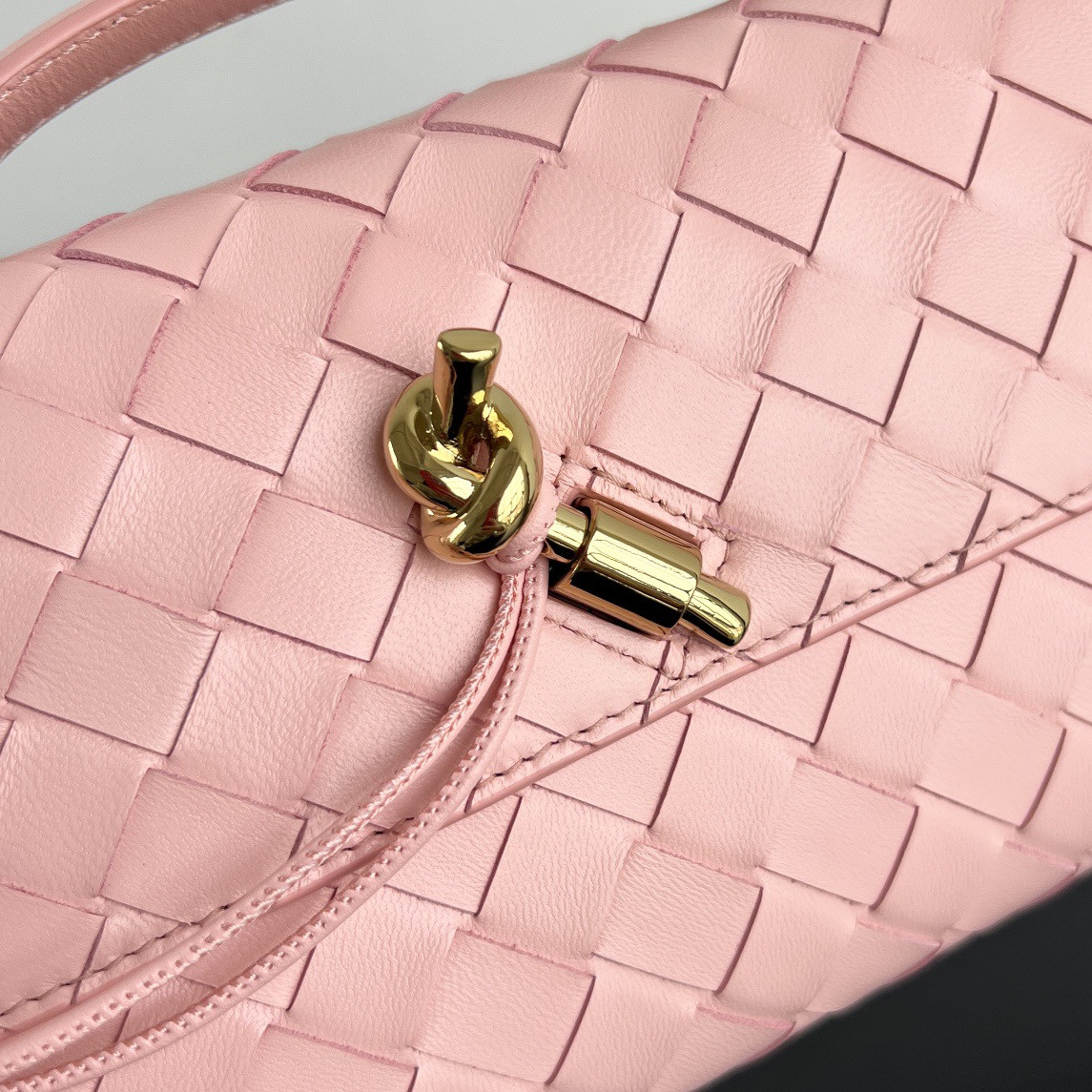 B0tt*ga Ven*ta Long Clutch Andiamo With Handle Fondant 31x13x3cm