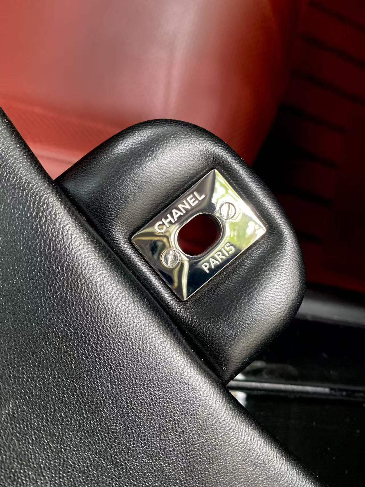 Ch**el Mini Classic Handbag Lambskin & Silver-Tone Metal Black 13.5x 17x8cm