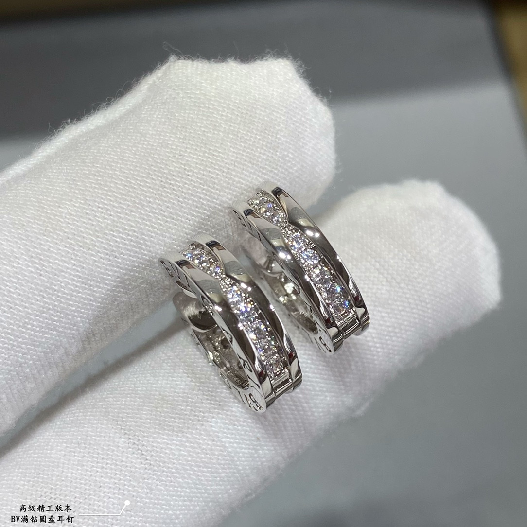 Bv1g*ai Disc full of D1am0nds Earrings