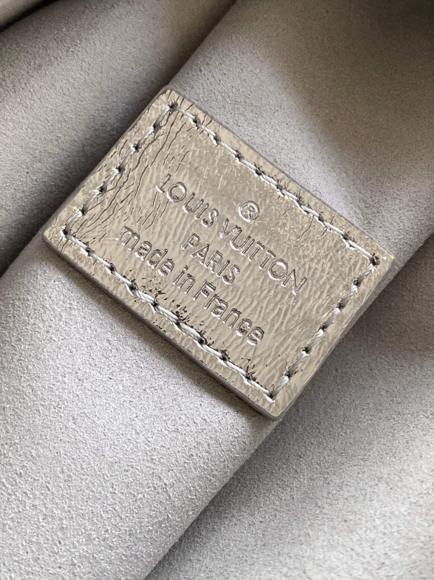 LV Side Trunk MM M26223 23.5x16x8.5cm