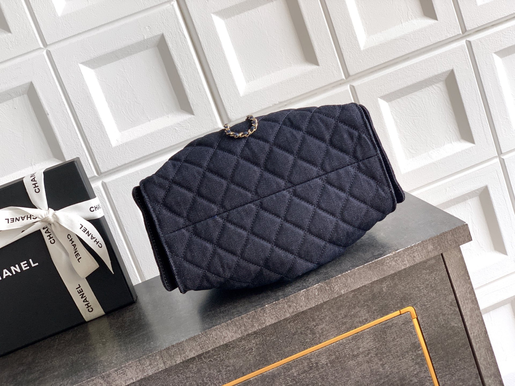 Ch**el 25c bucket bag 30x26x14cm