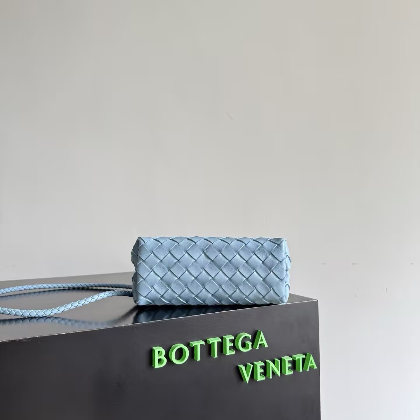 b0tt*ga Ven*ta mini andiamo 20x15x9cm