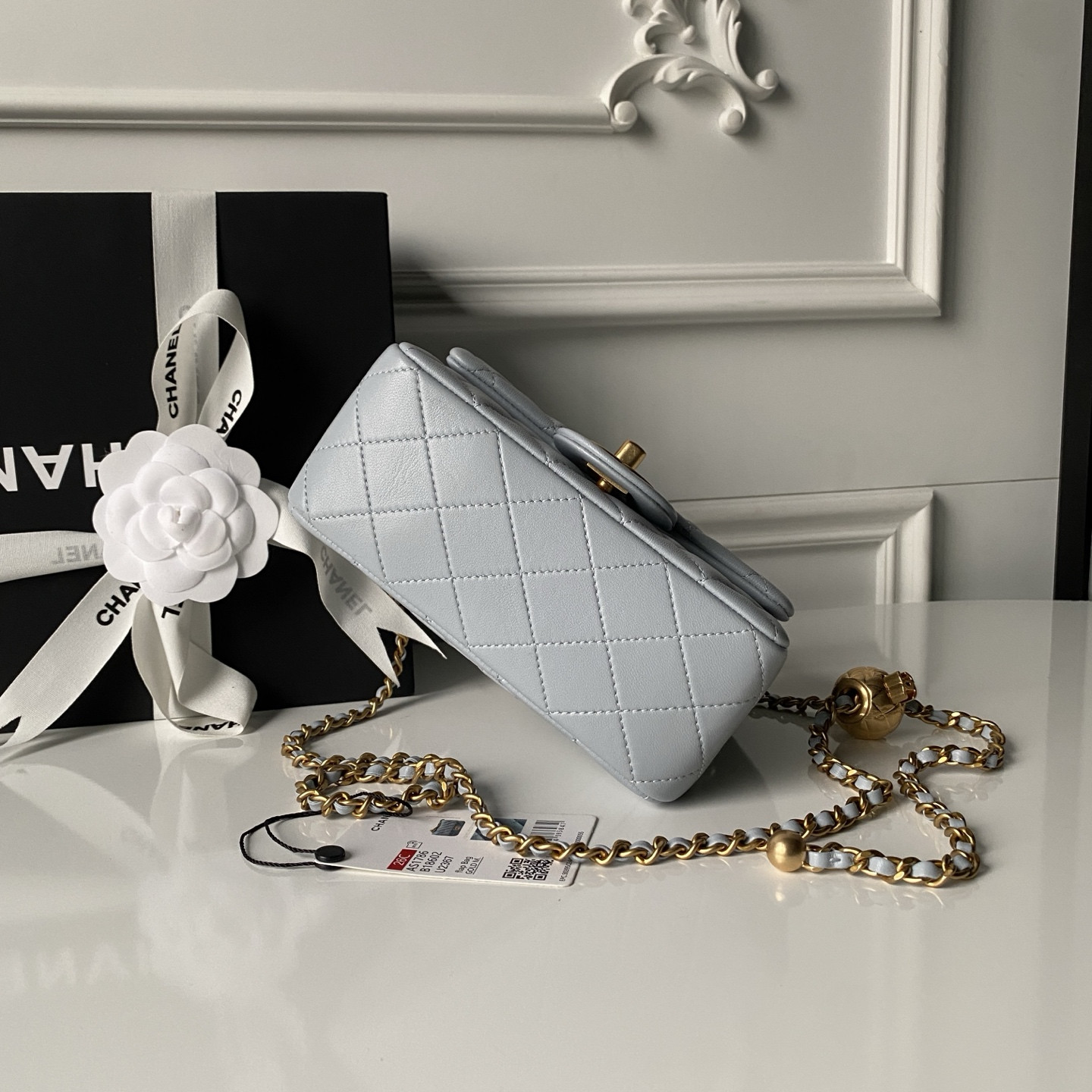 Ch**el MINI FLAP BAG 13.5x17x8cm