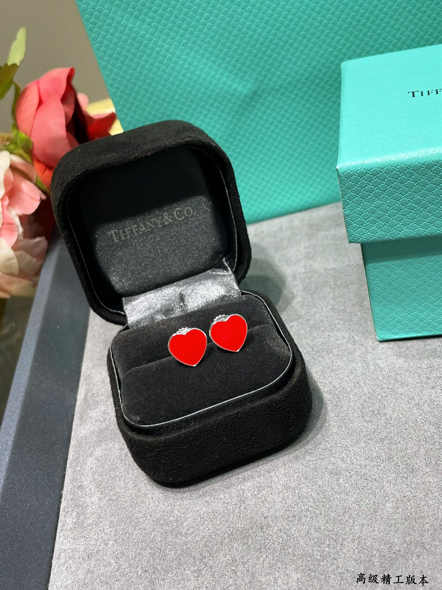T*f*ny & Co. Heart Stud Earrings Ag925