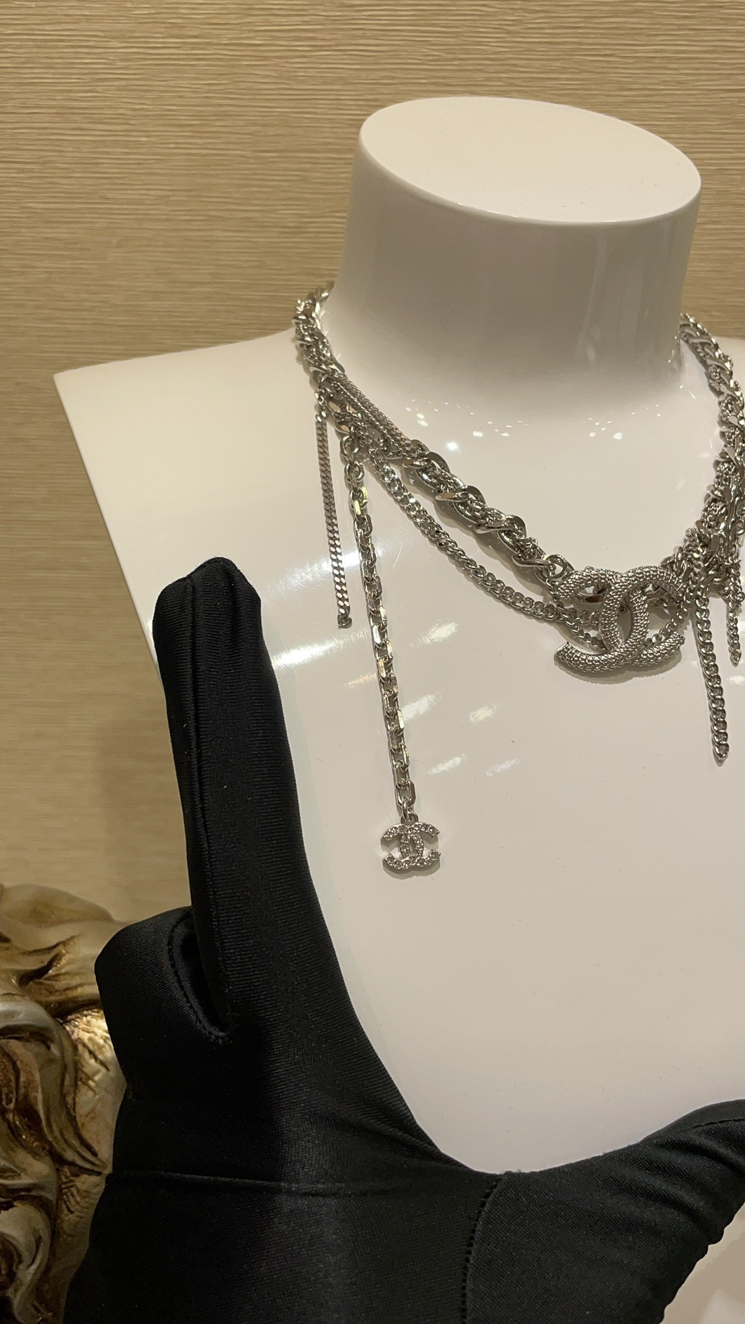 Ch**el Necklace