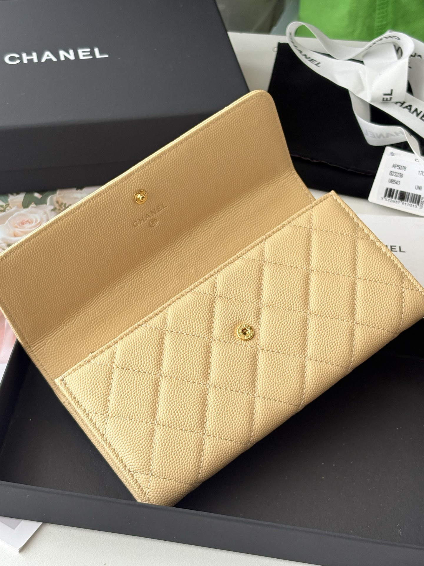 Ch**el Flap Long Wallet AS5076 19x10.5x3cm