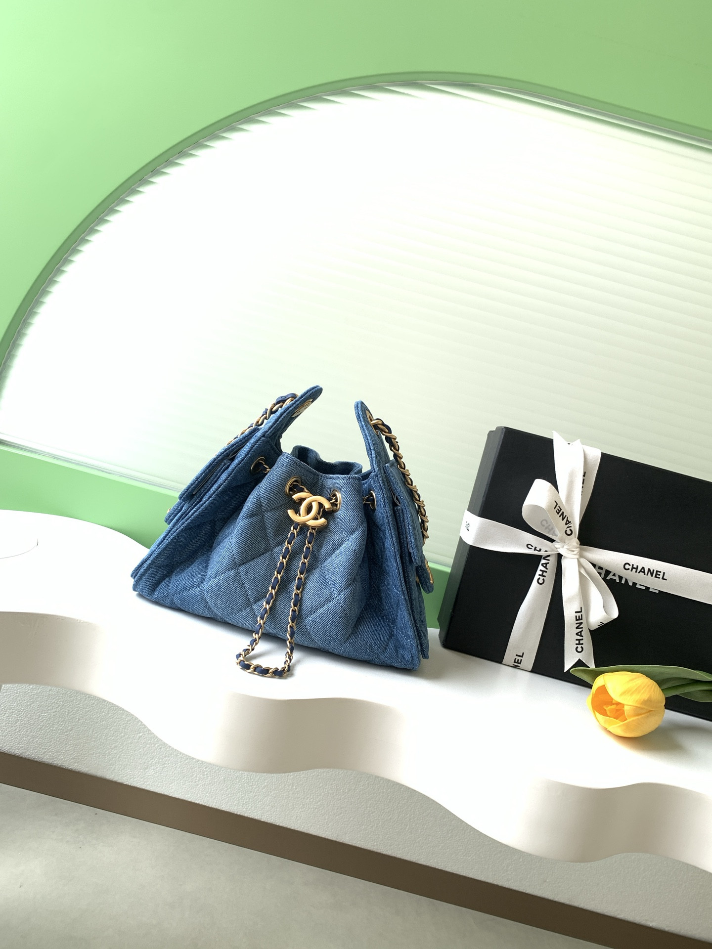 Ch**el 25c bucket bag 20x22x12.5cm