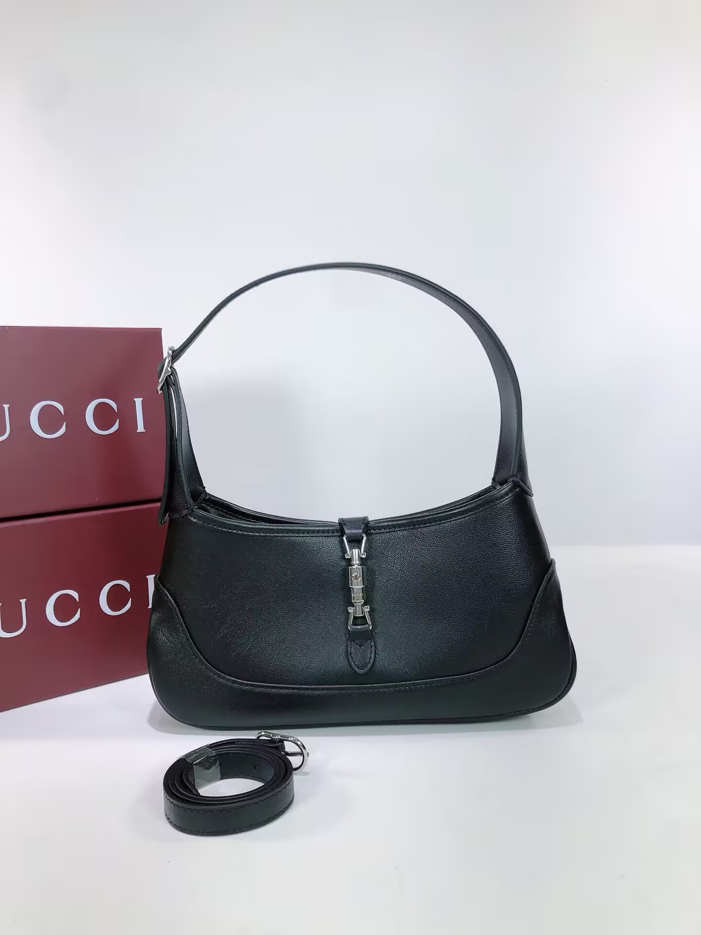 Gvc*1 Jackie Slim Shoulder Bag 27x13x3.5cm