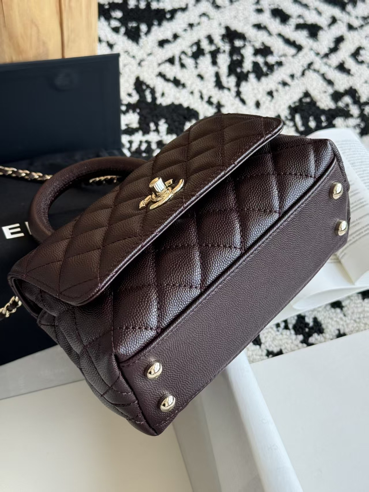 Ch**el mini coco handle 13x19x9cm