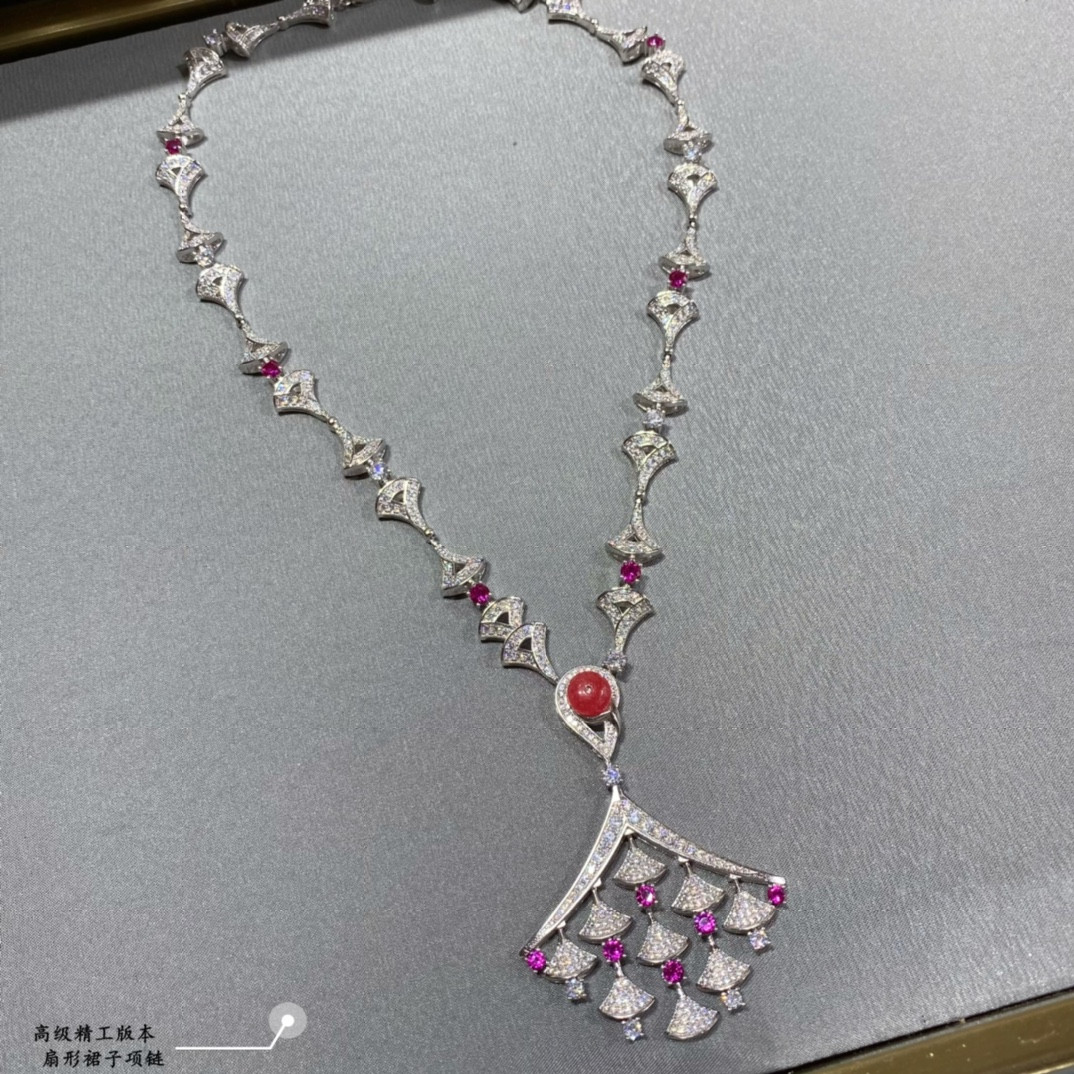 Bv1g*ai Multi-scalloped skirt Necklace(No refund or exchange)