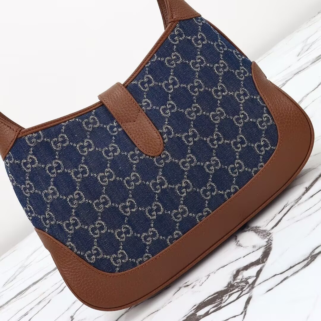 Gvc*1 Jackie Shoulder Bag 28×19×4.5cm