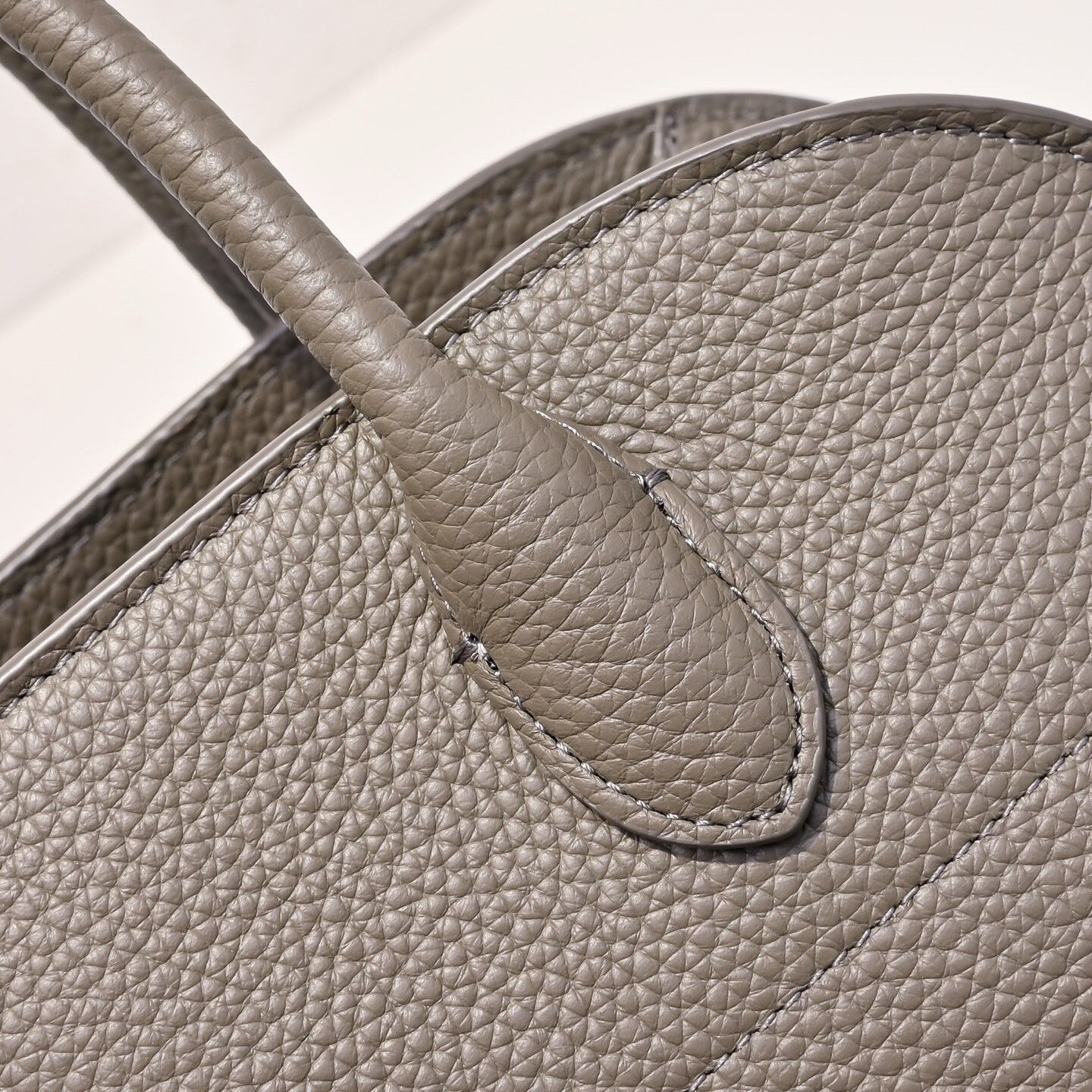 The R0w MARGAUX 12 32x15x25cm