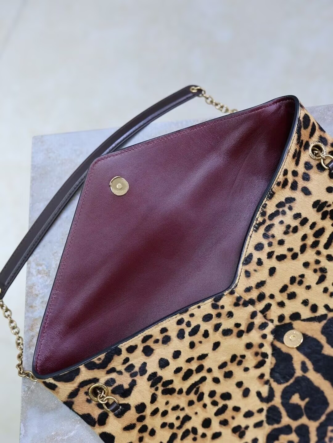 Y51 CASSANDRE large pouch on chain in pony hair leather 29.5x18x5cm