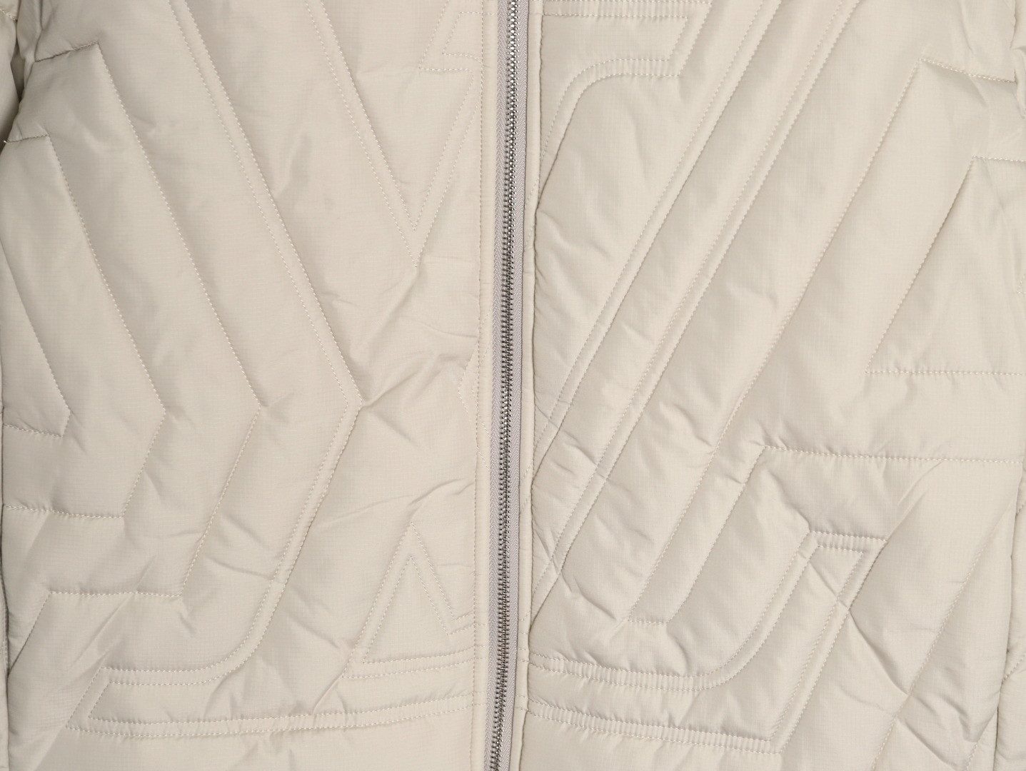 L0vis Vvtt0n 25FW Padded jacket