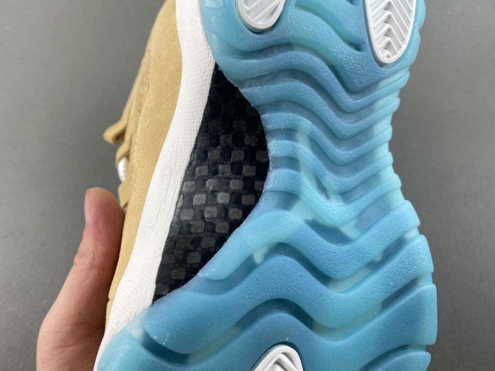 UA AIR Jordan 11 Retro 