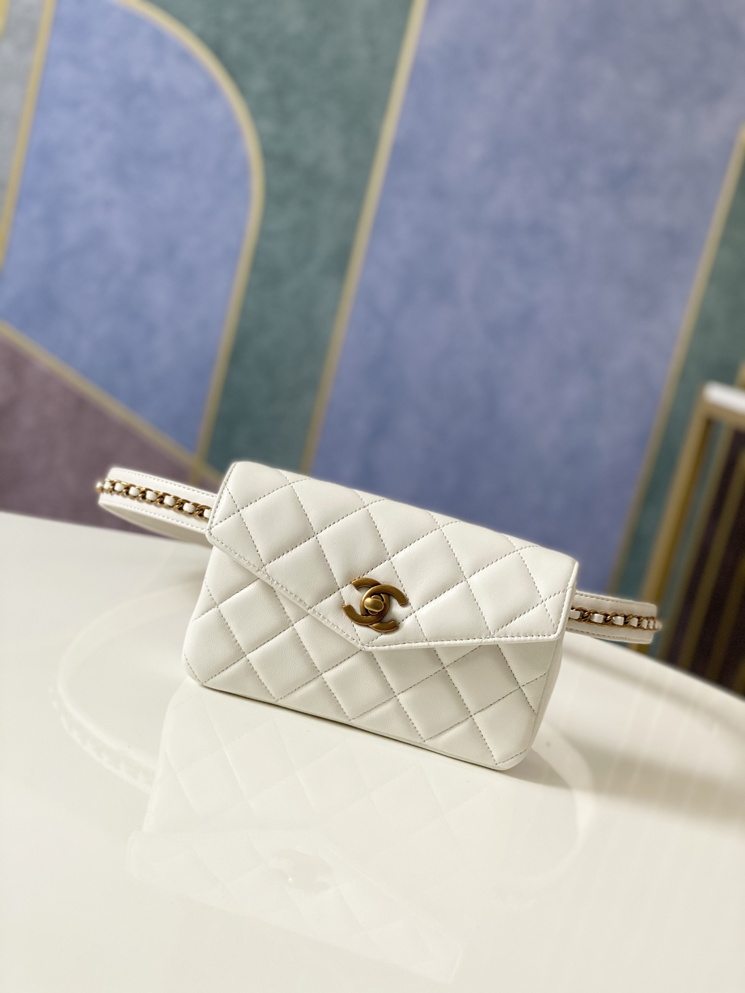 Ch**el quilted waist bag 18x12x3.5cm