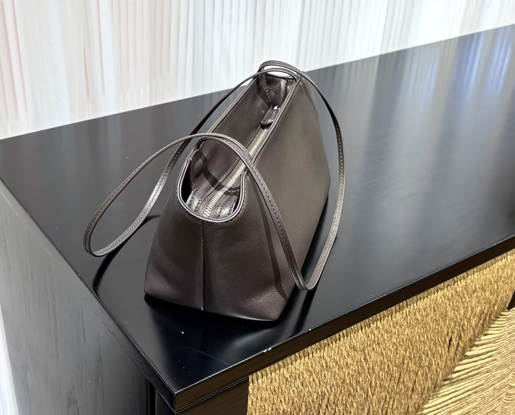 The R0w Terrasse To-Go Bag 21x13x11cm