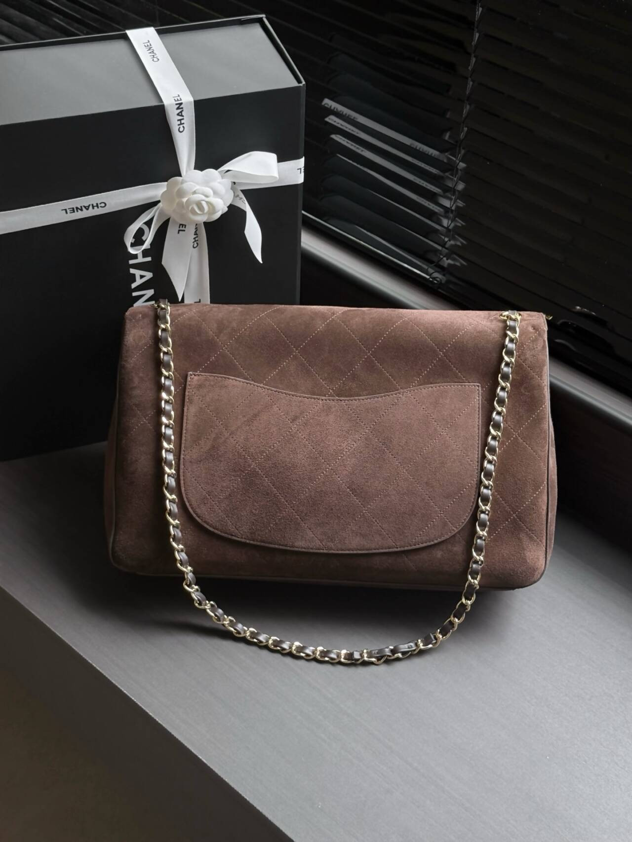Ch**el Flap Bag Brown AS6234 38.5x26x11cm