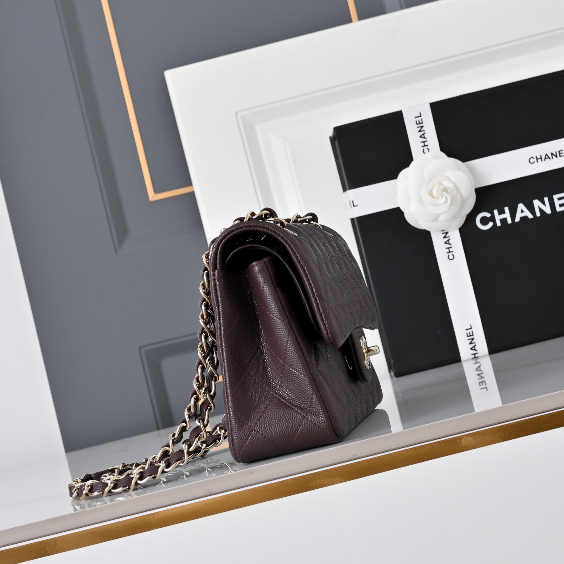Ch**el classic flap bag coffee brown light gold hardware a01113 23x14.5x6cm