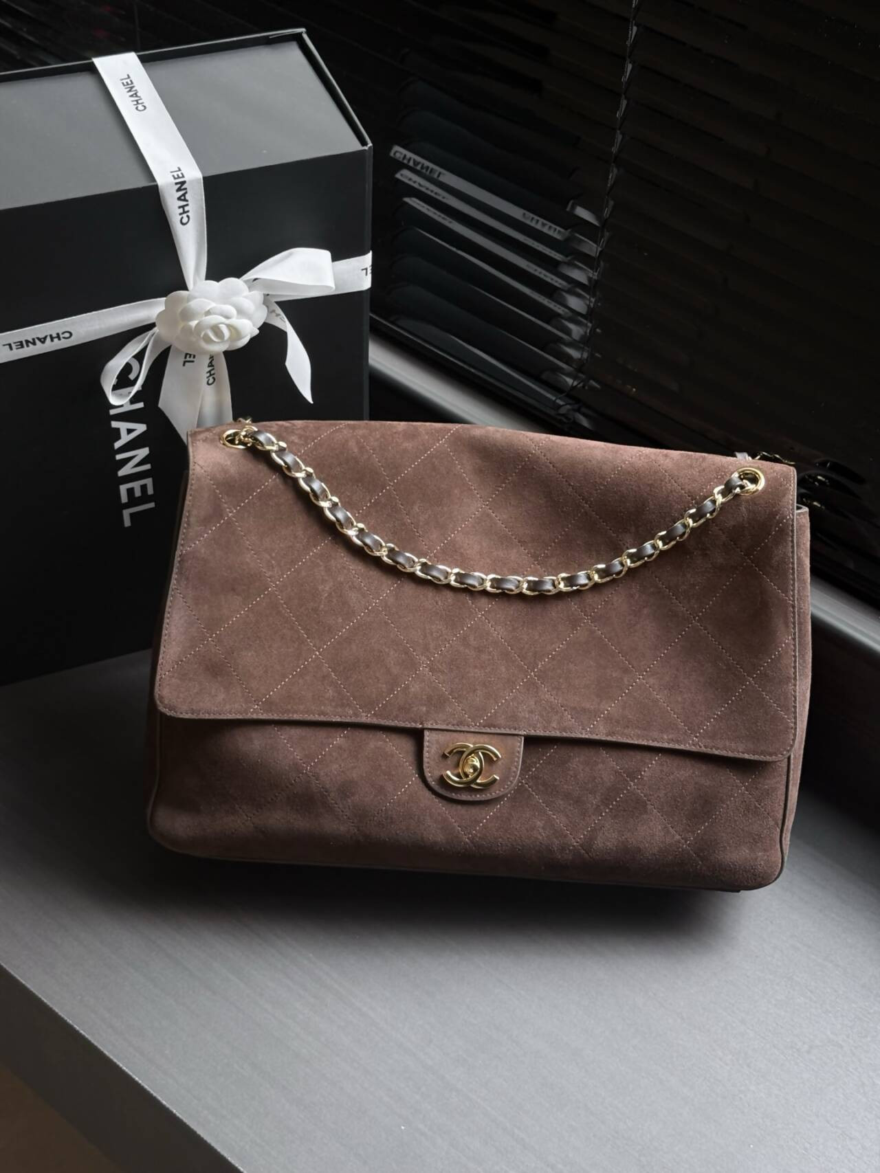 Ch**el Flap Bag Brown AS6234 38.5x26x11cm