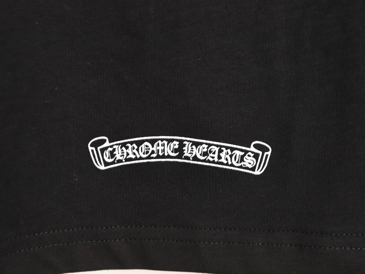 Ch*0me He**ts 25FW Long-sleeved T-shirt