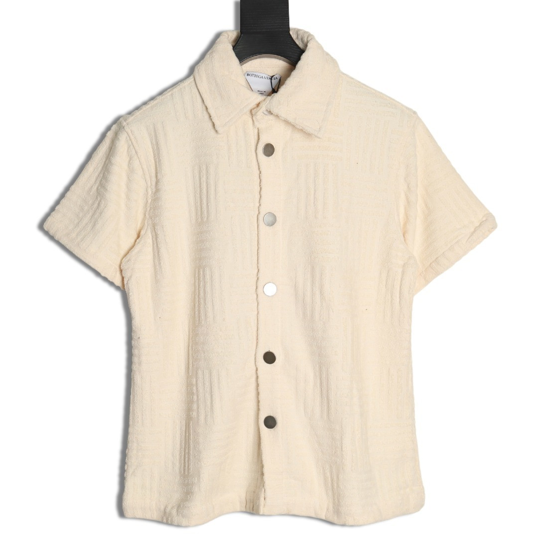 b0tt*ga Ven*ta bv short-sleeved shirts