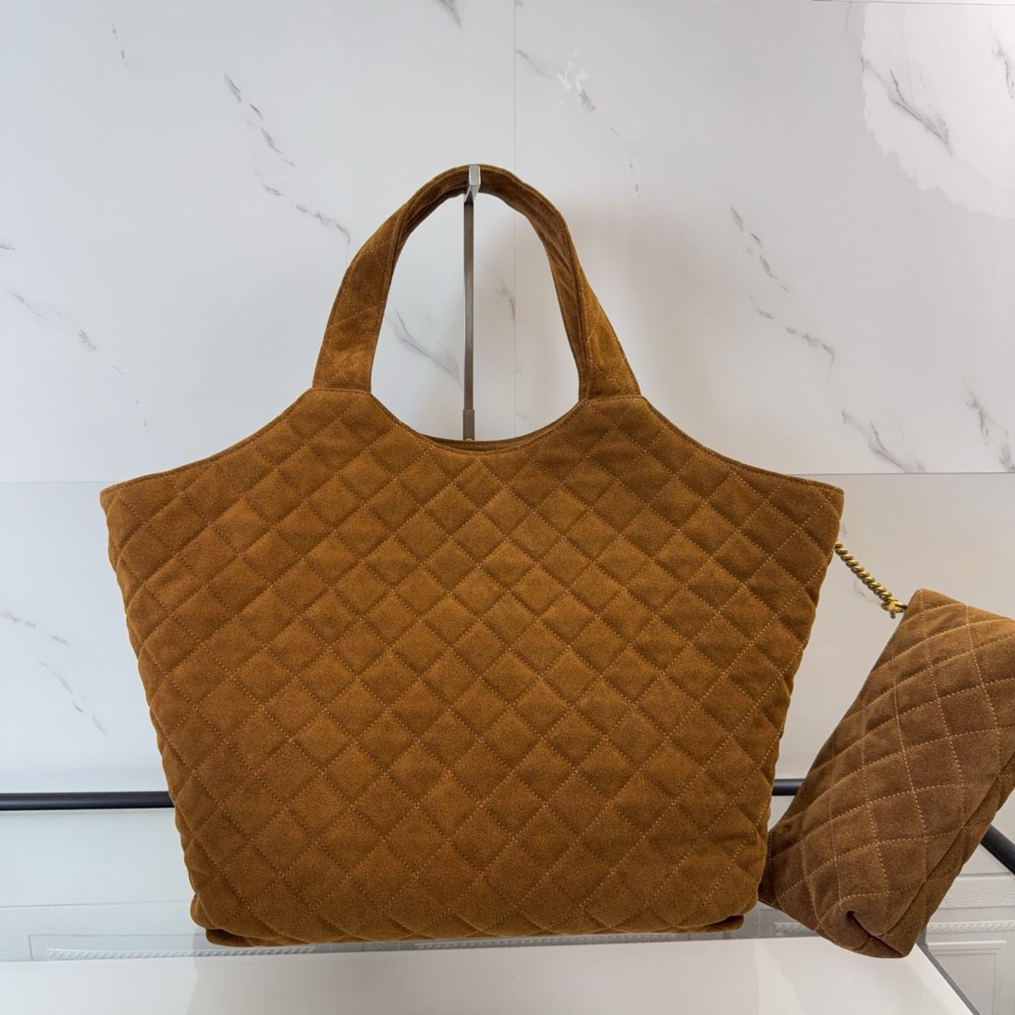 Y51 ICARE MAXI SHOPPING BAG IN QUILTED LAMBSKIN 38/58x43x8cm