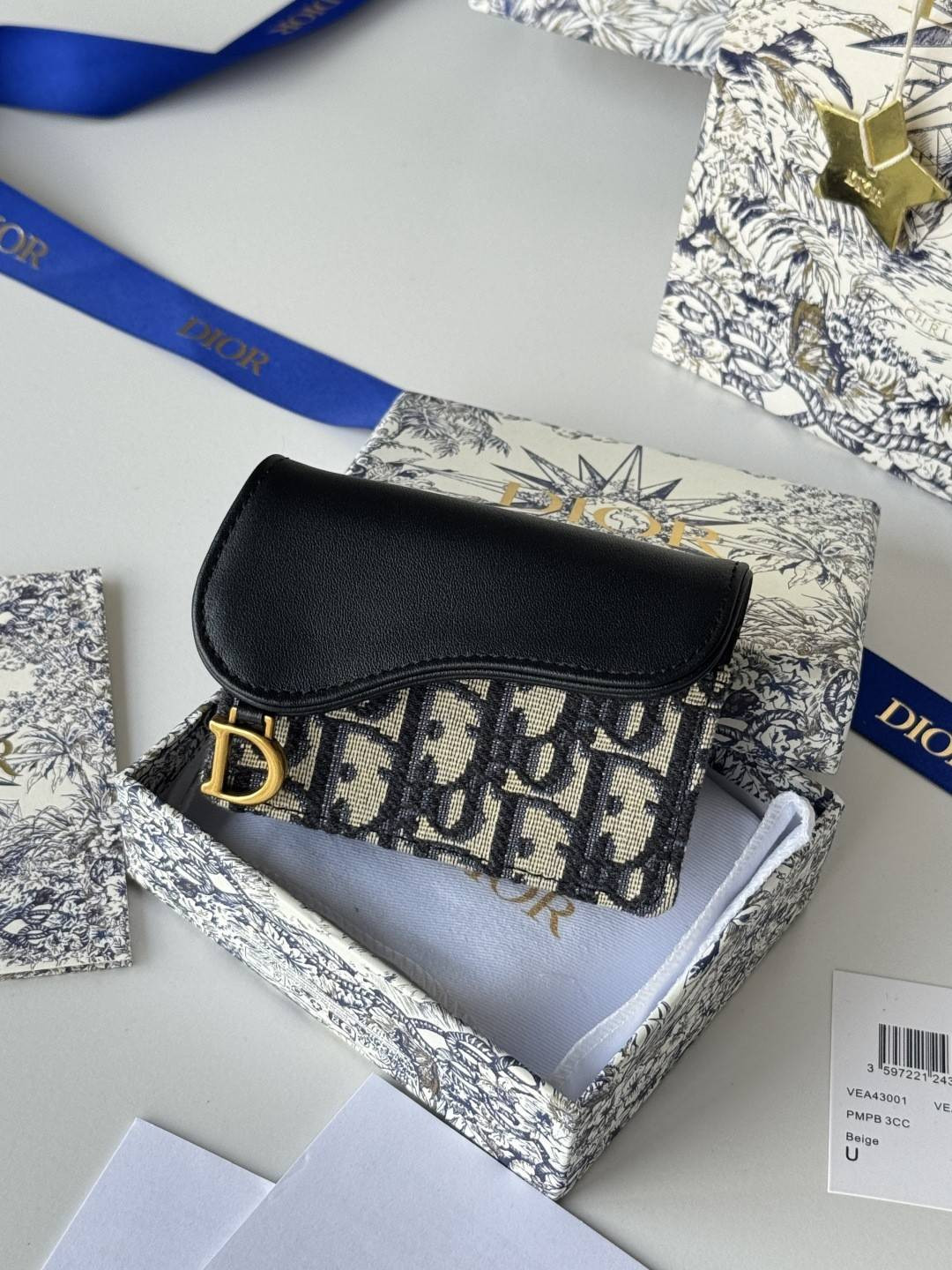 D10r Saddle Bloom Card Holder 11x7.5x3cm