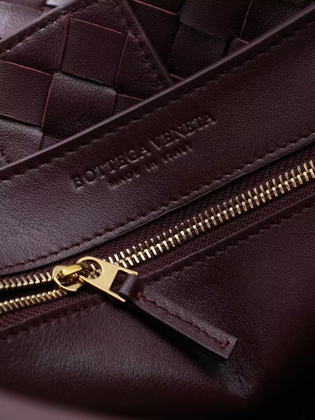 B0tt*ga Ven*ta Medium Andiamo 32x25x11CM