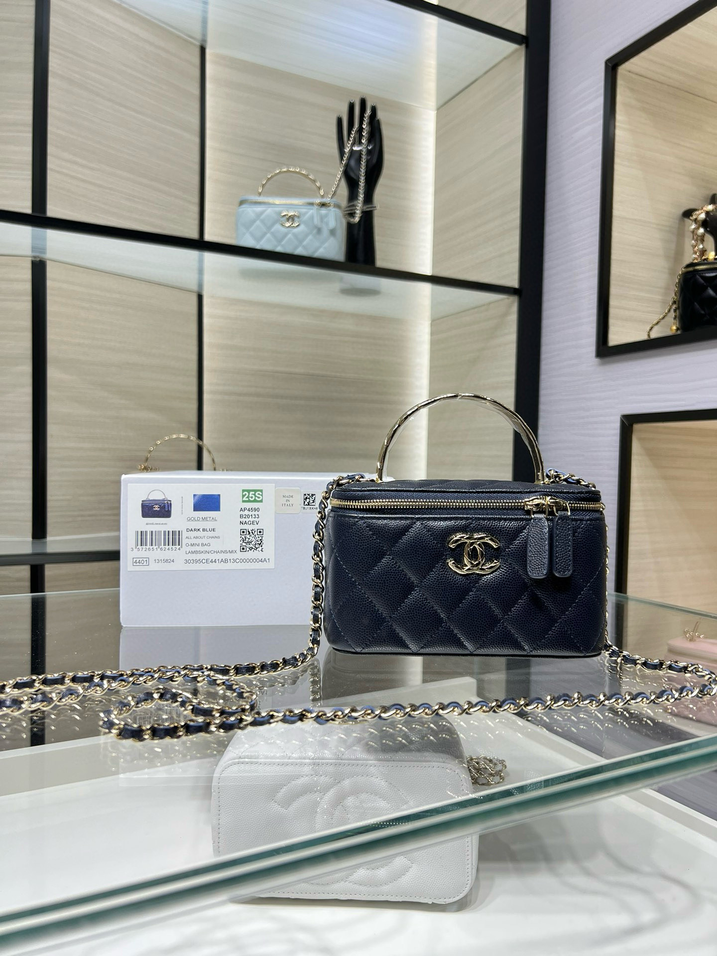 Ch**el clutch with chain deep blue ap4590 17x9.5x8cm