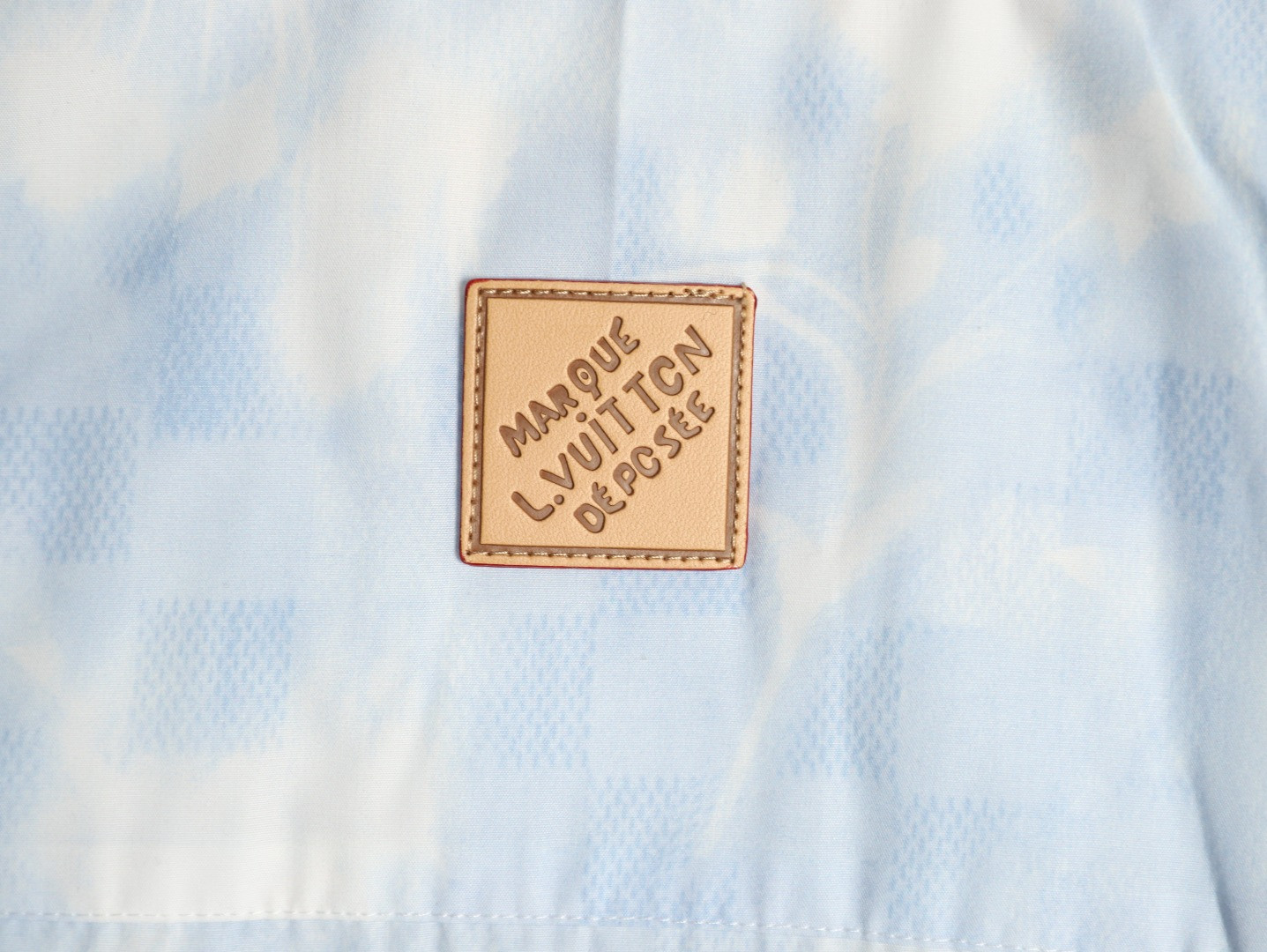 l0vis Vvtt0n short-sleeved shirts