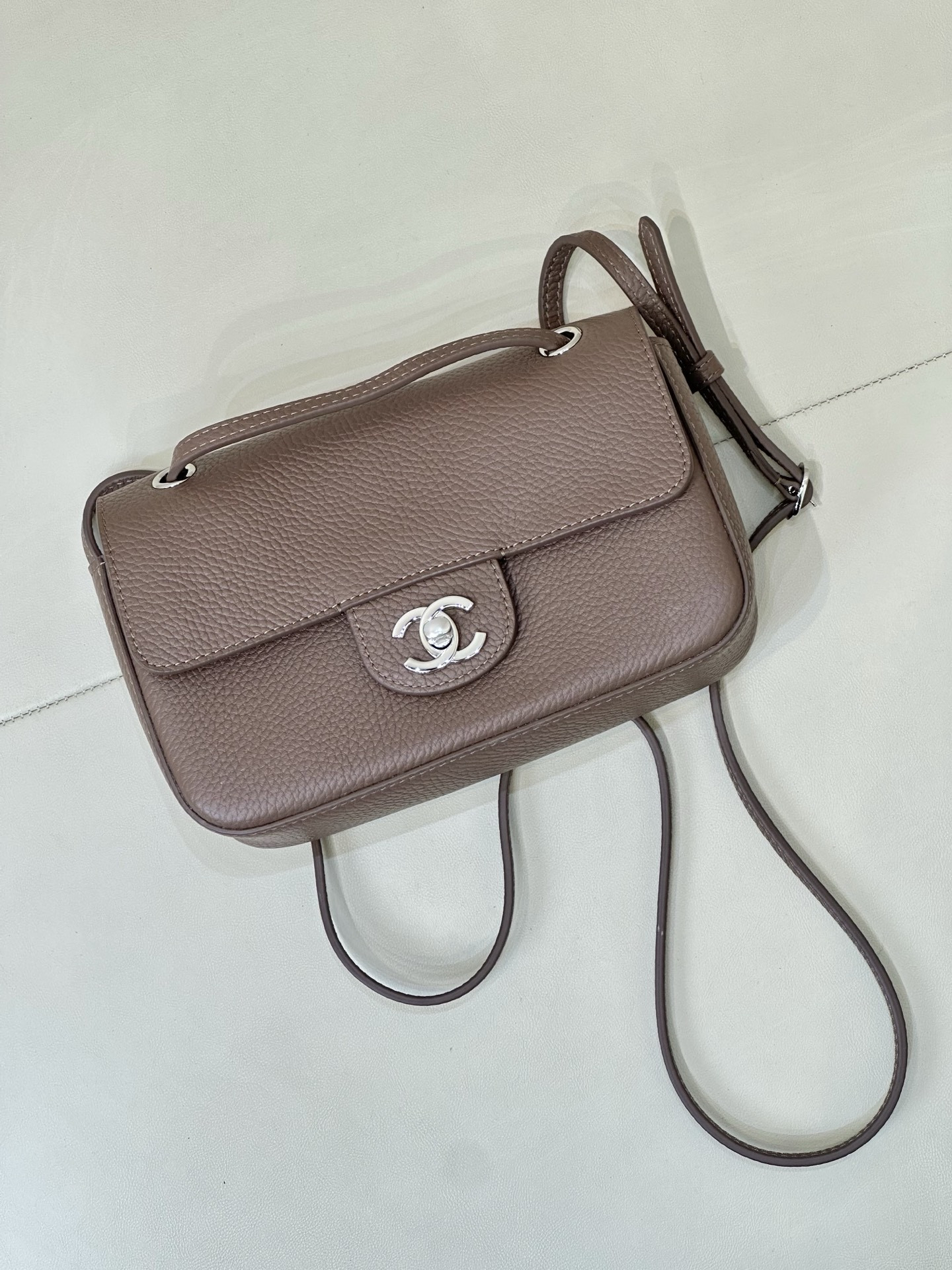 Ch**el Mini Flap Bag AS6573 13x20x6cm