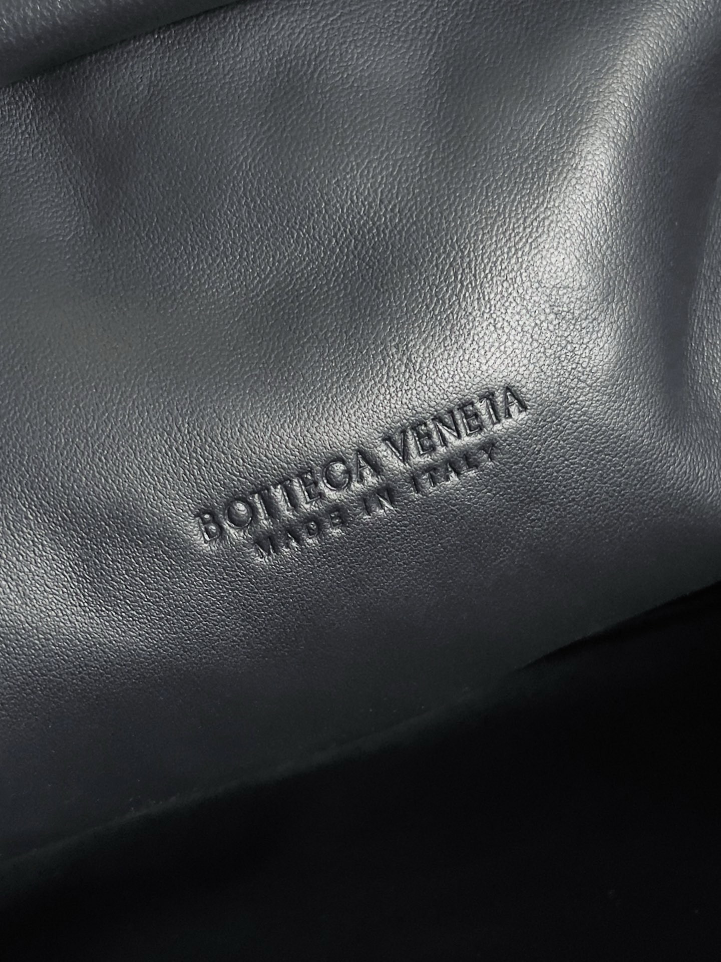 B0tt*ga Ven*ta LAUREN CLUTCH Andiamo Parachute 31x16.5x11cm