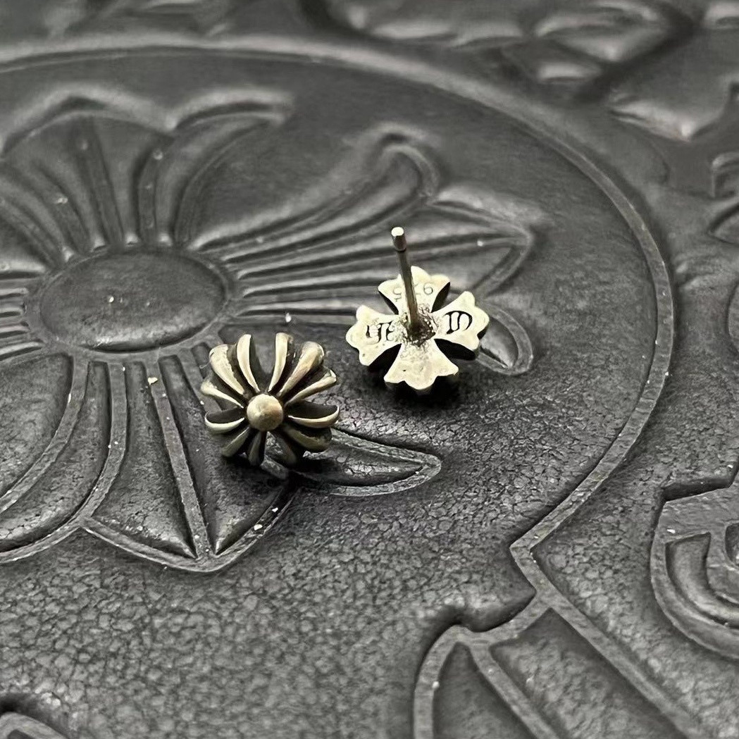 Ch*0me He**ts Cross Stud Earrings