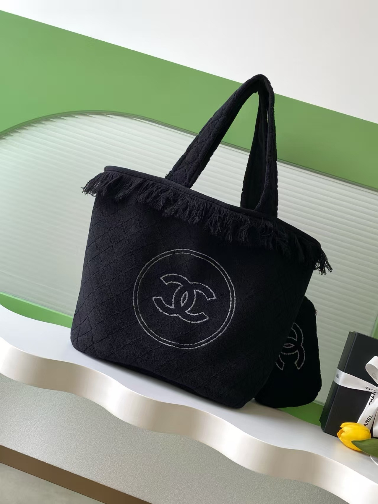 Ch**el Coco Beach Tote Bag 38x58x20cm Small Bag size 22x19cm