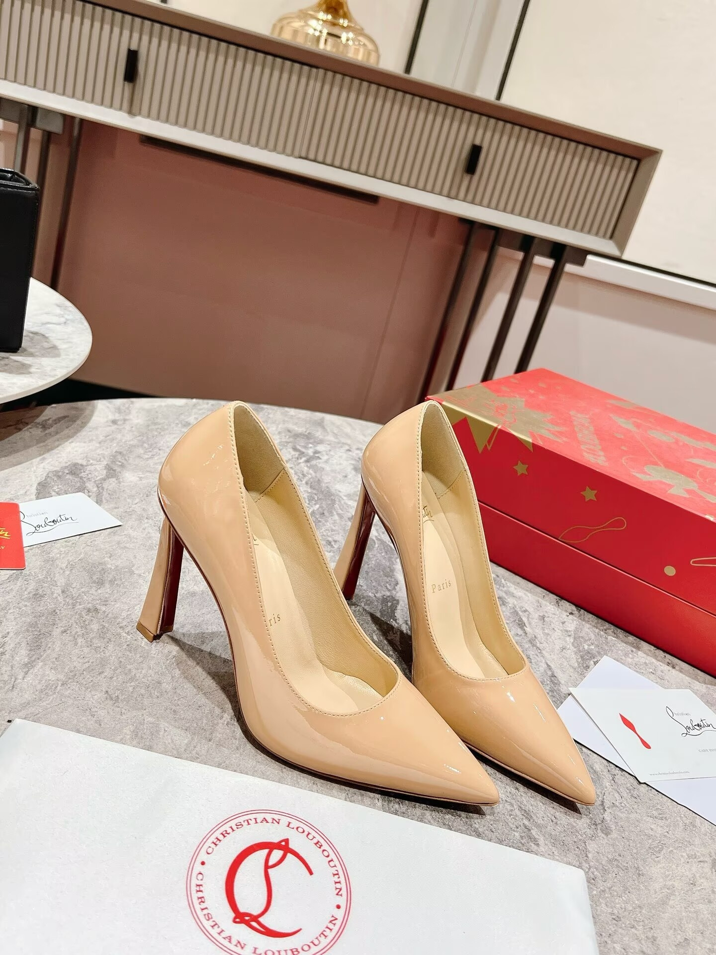 UA Chr1st1an Louboutin 10cm