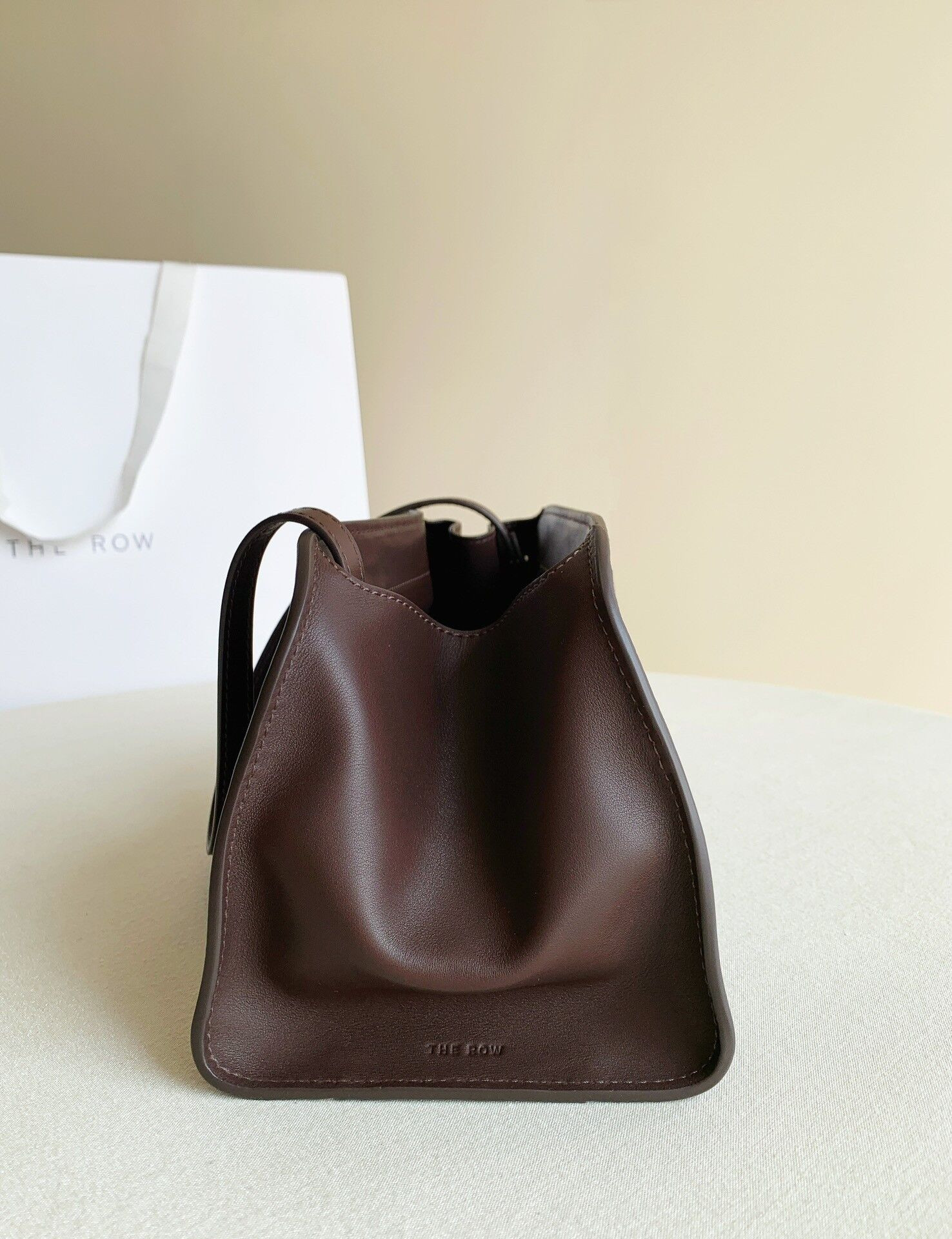 The R0w Peggy Clutch in Leather 28x13x14cm