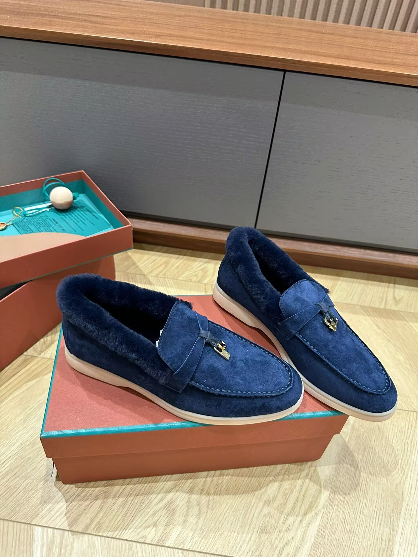 UA L0r0 P1ana Summer Charms Walk Loafers