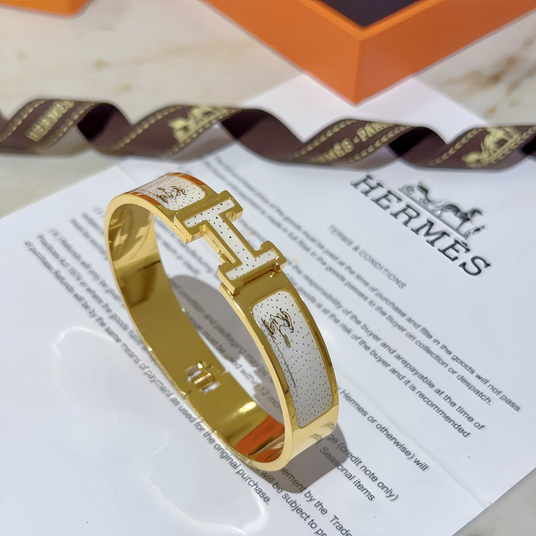 Hermes enamel Bracelet