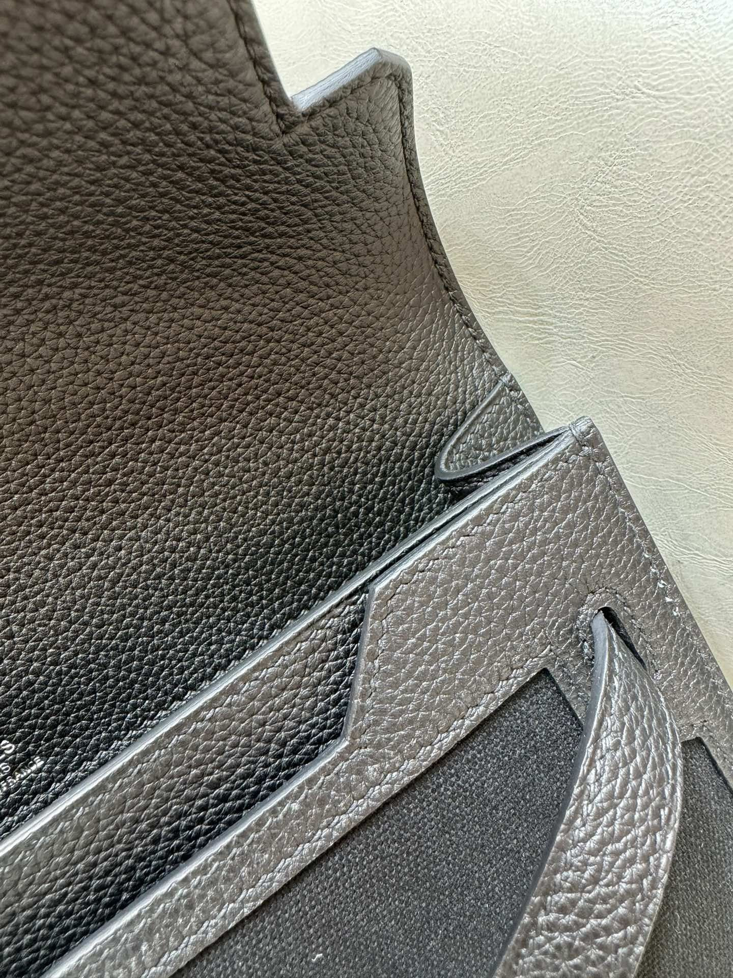 H**me5 Kelly Depeches 25x18.5x4.5cm