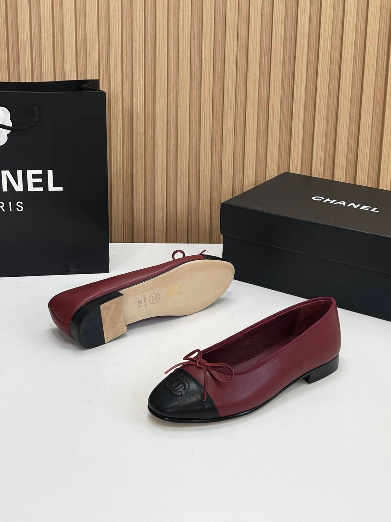 UA Ch**el Ballet Flats Round Toe