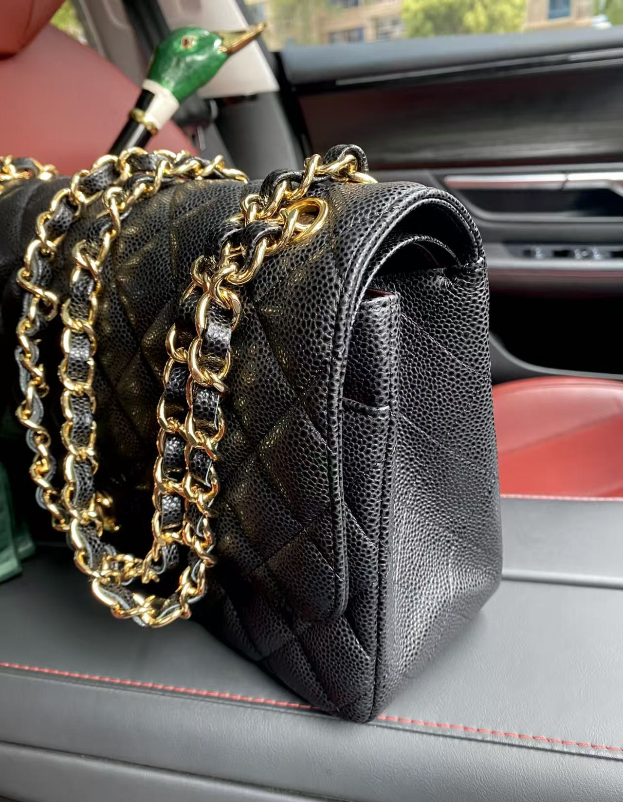 Ch**el Classic Flap Jumbo 30cm CF Black Gold 19.5x30x10cm