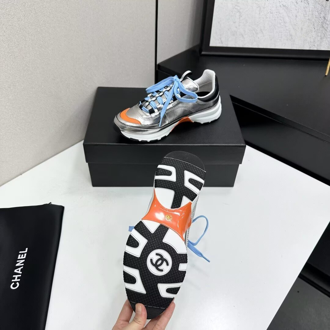UA Ch**el SNEAKERS